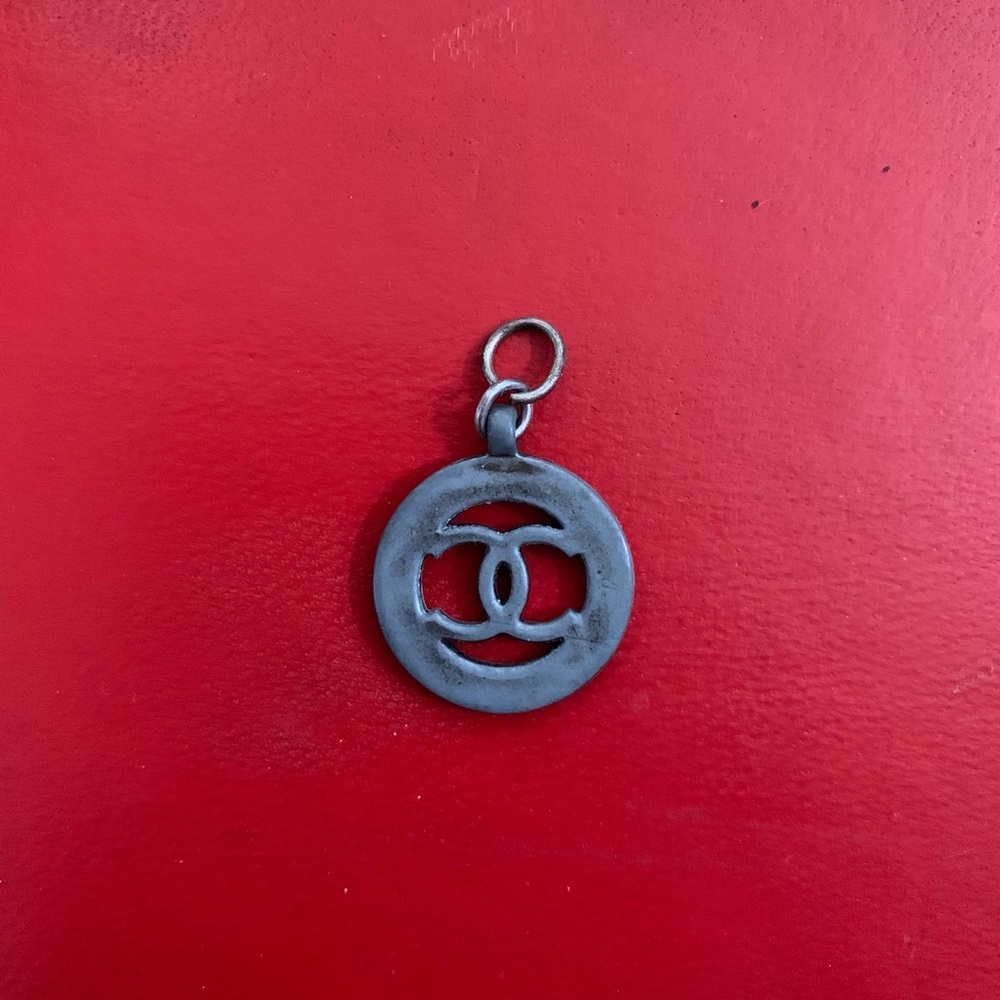 Chanel Charm - Vintage - Silvertone